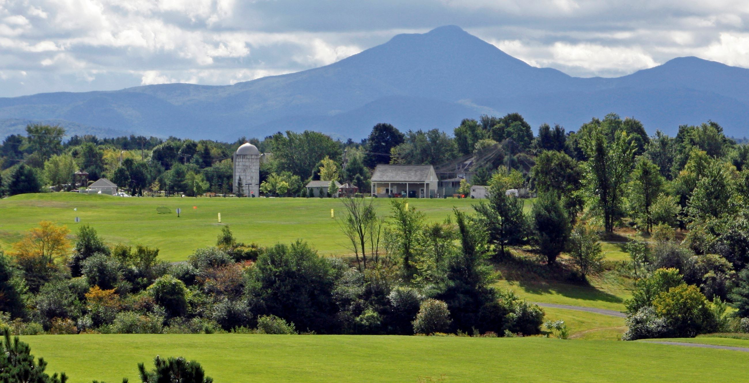 Scenic view of Camel's Hump from Circ Highway
